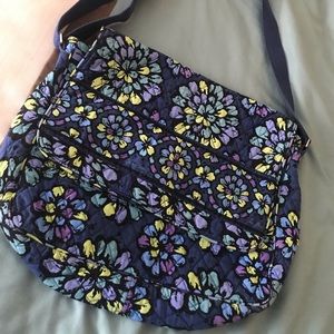 ✨Vera Bradley indigo pop messenger/ laptop bag✨